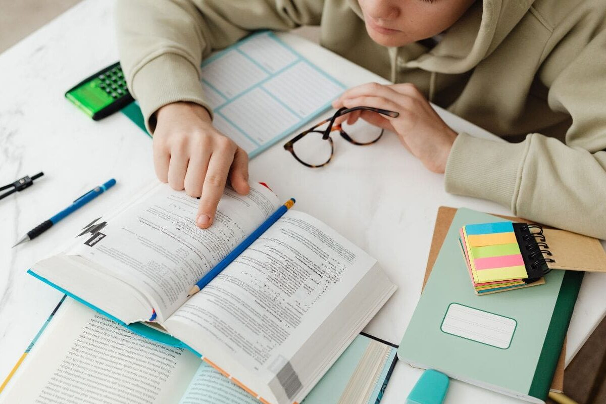 Dicas para passar em concurso público 2025